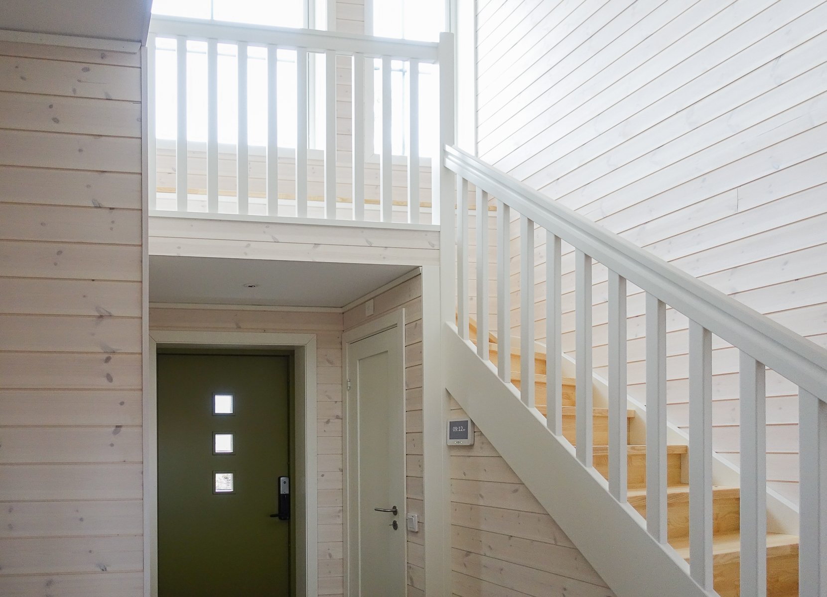 NRDQ-INS-HUS-VST-B2